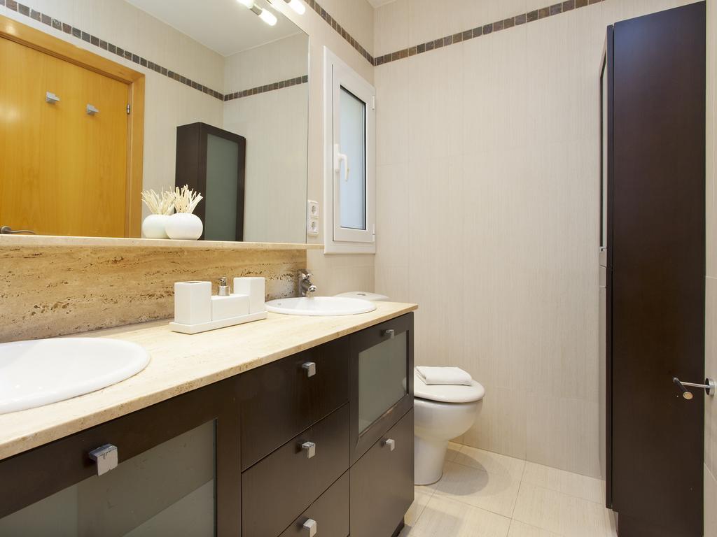 ברצלונה Rentbcn Rambla Catalunya Apartment מראה חיצוני תמונה