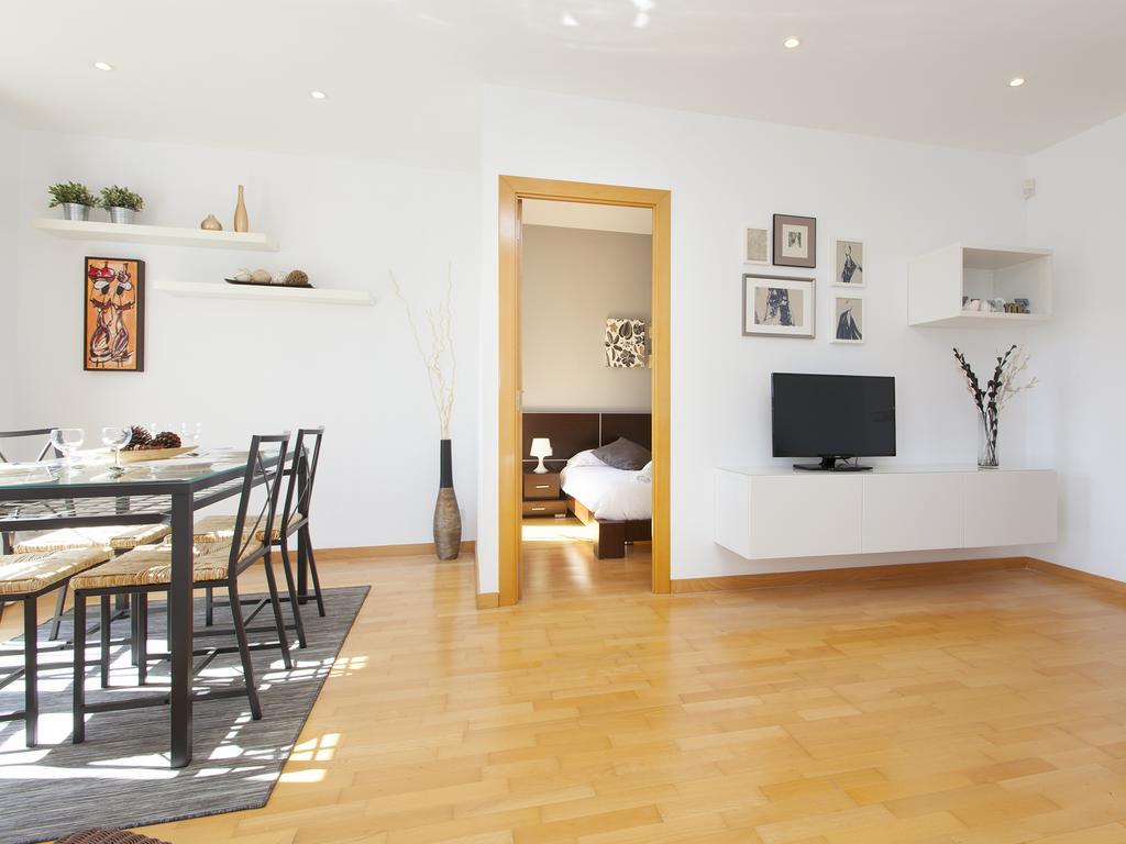 ברצלונה Rentbcn Rambla Catalunya Apartment מראה חיצוני תמונה