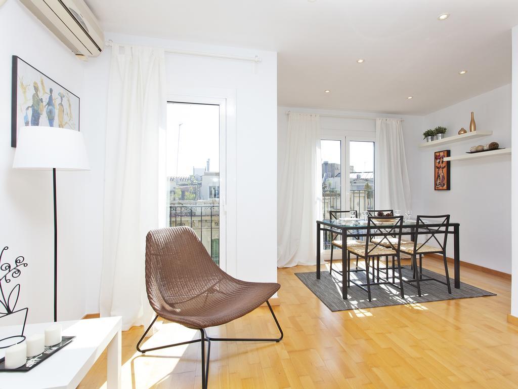 ברצלונה Rentbcn Rambla Catalunya Apartment מראה חיצוני תמונה